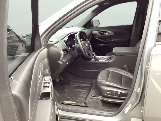 Used 2023 Gray Chevrolet LT Leather image 16