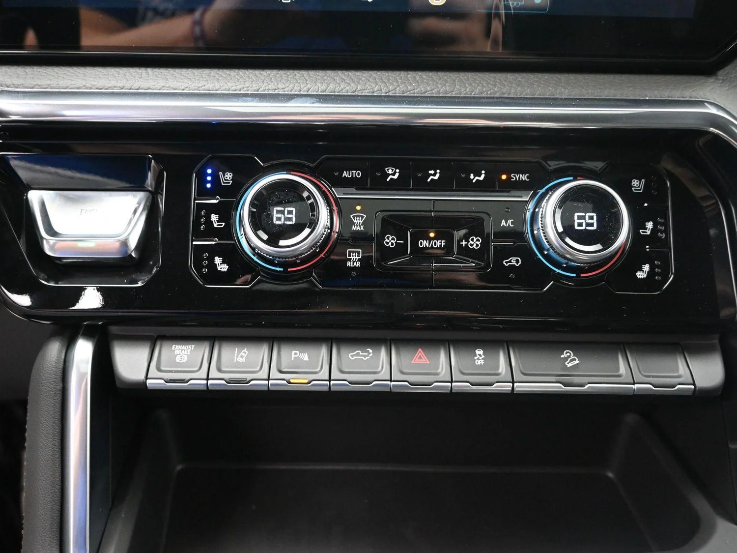 2026 GMC Sierra 2500HD Denali - Photo 34