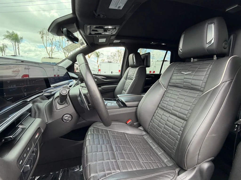 Used 2024 Black Cadillac V-Series image 28