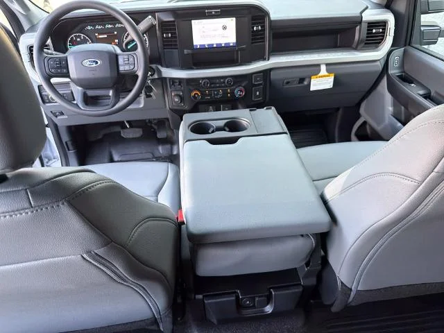 New 2026 Oxford White Ford F-450® XL image 44