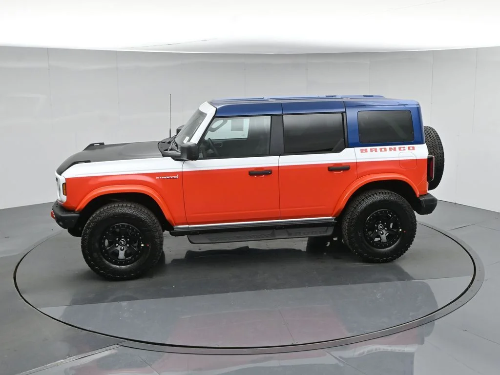 New 2026 Oxford White Ford Stroppe Edition image 40