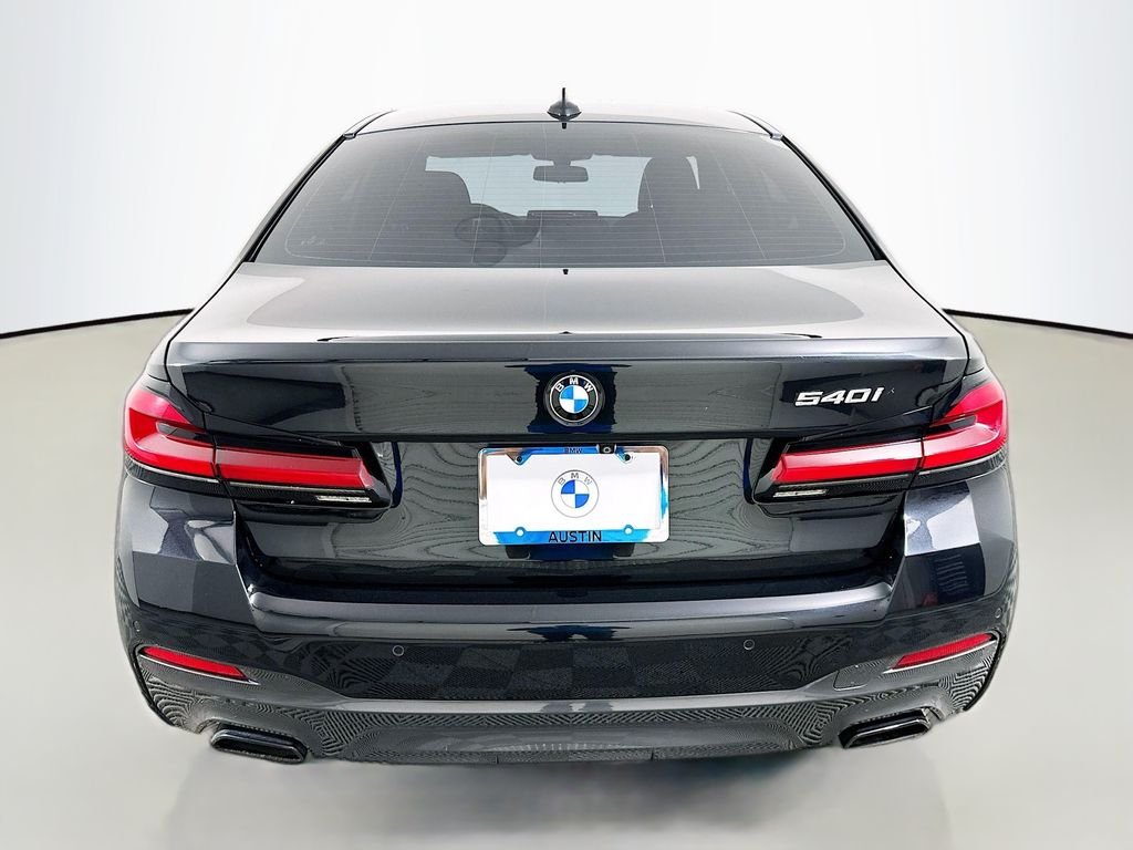 Used 2021 Black Sapphire Metallic BMW 540i image 6