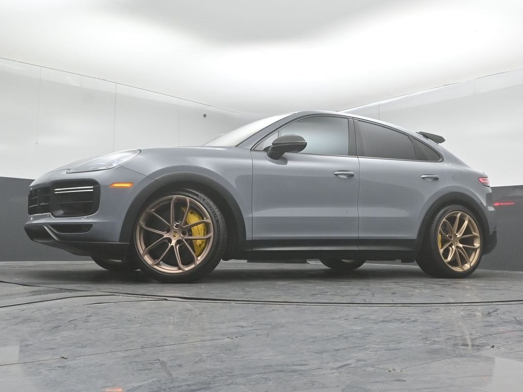 2022 PORSCHE CAYENNE - Image 37