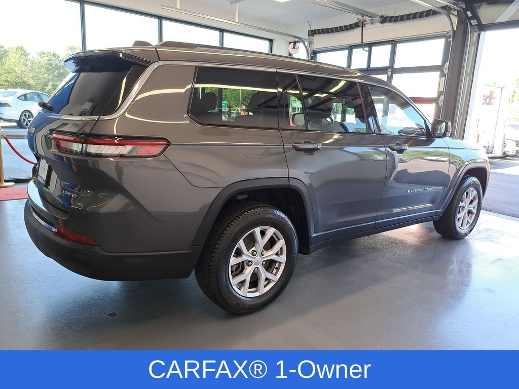 Used 2022 Gray Jeep Limited image 6