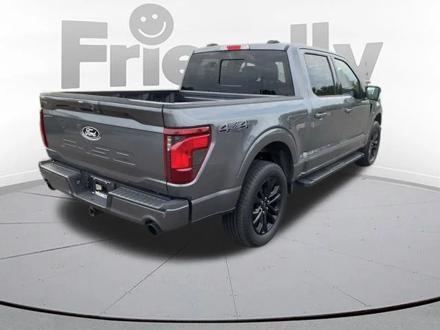Used 2024 Gray Metallic Ford XLT image 5