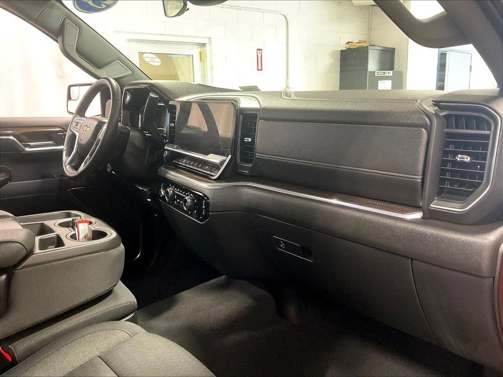 Used 2023 Red Chevrolet LT image 14