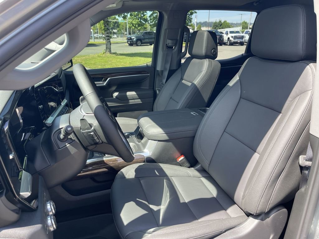 New 2026 Sterling Metallic GMC Elevation image 20