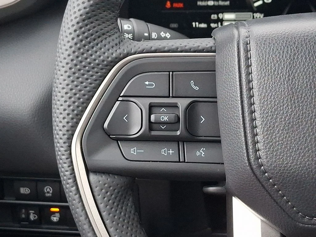 2026 Toyota Tundra Limited - Photo 41