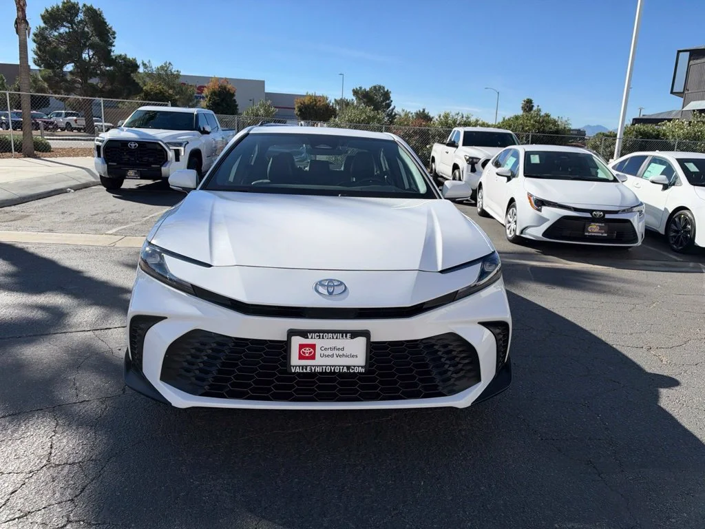 Used 2025 White Toyota SE image 4