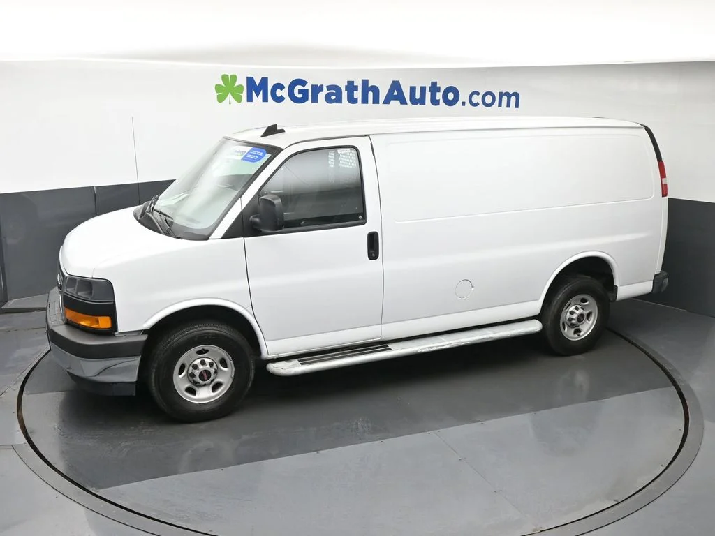 Used 2024 White GMC Work Van image 20