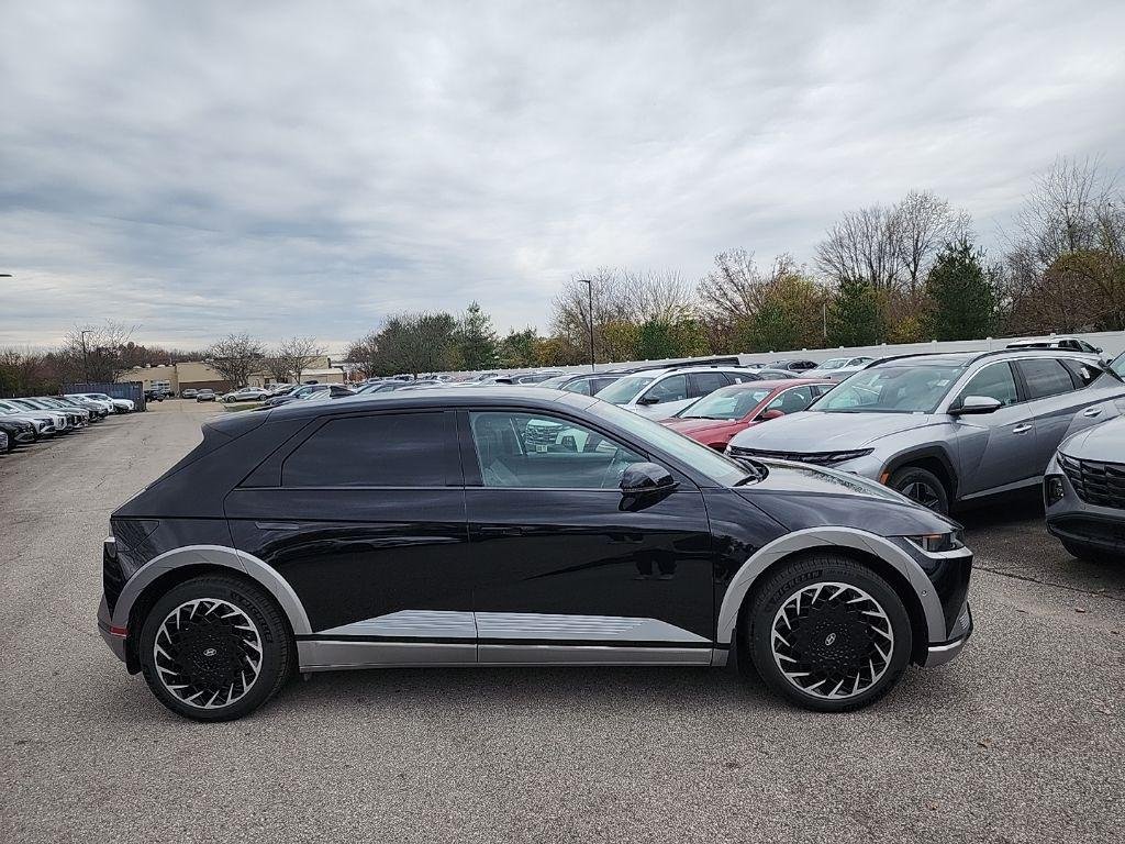 2024 Hyundai IONIQ 5 Limited - Photo 7
