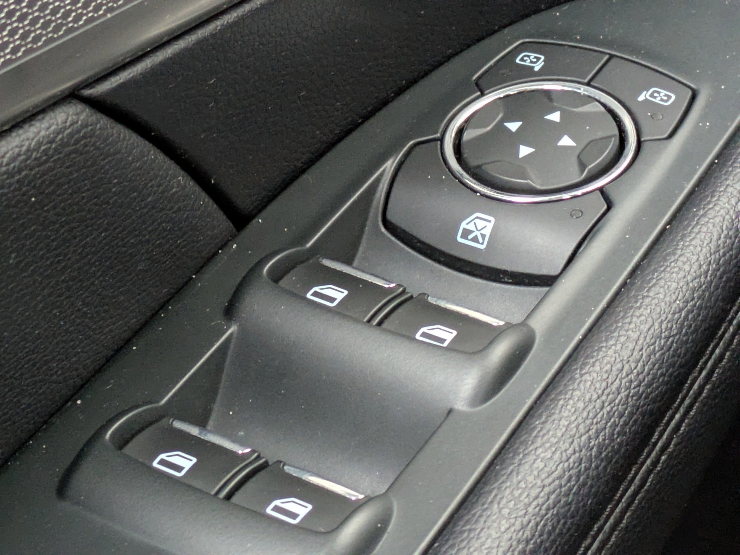 Used 2018 Blue Metallic Ford XLT image 24