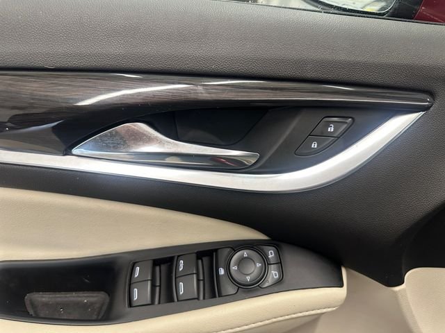 Used 2023 Red Buick Essence image 21