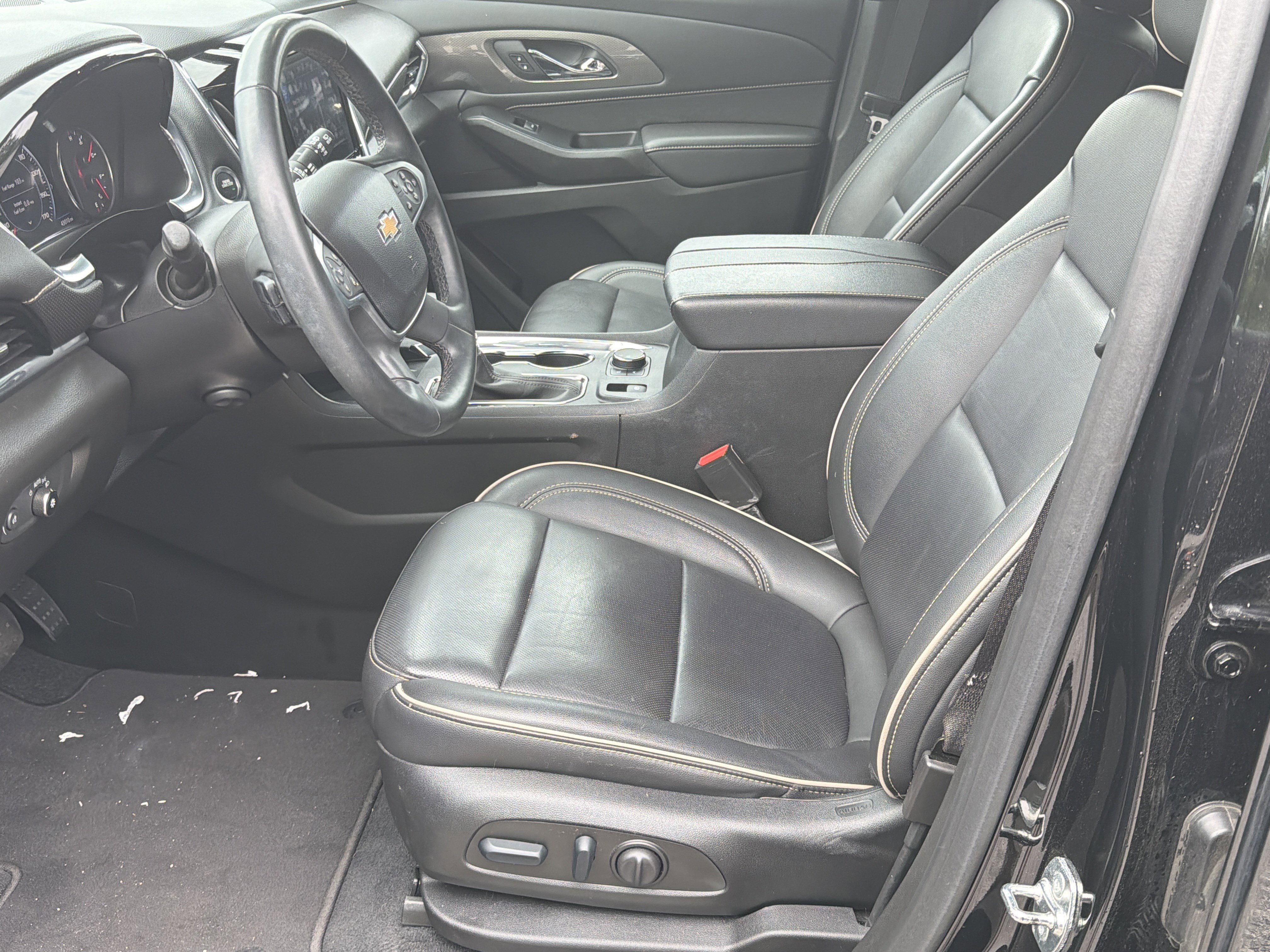 2023 Chevrolet Traverse Premier - Photo 9