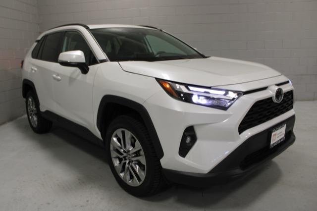 Certified Used 2024 WIND CHILL PEARL Toyota  image 1