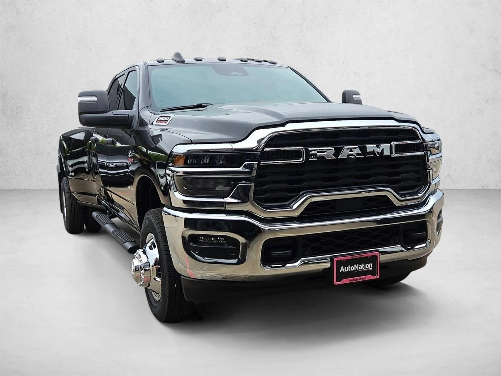 New 2026 Diamond Black Crystal Pearlcoat Ram Tradesman image 7