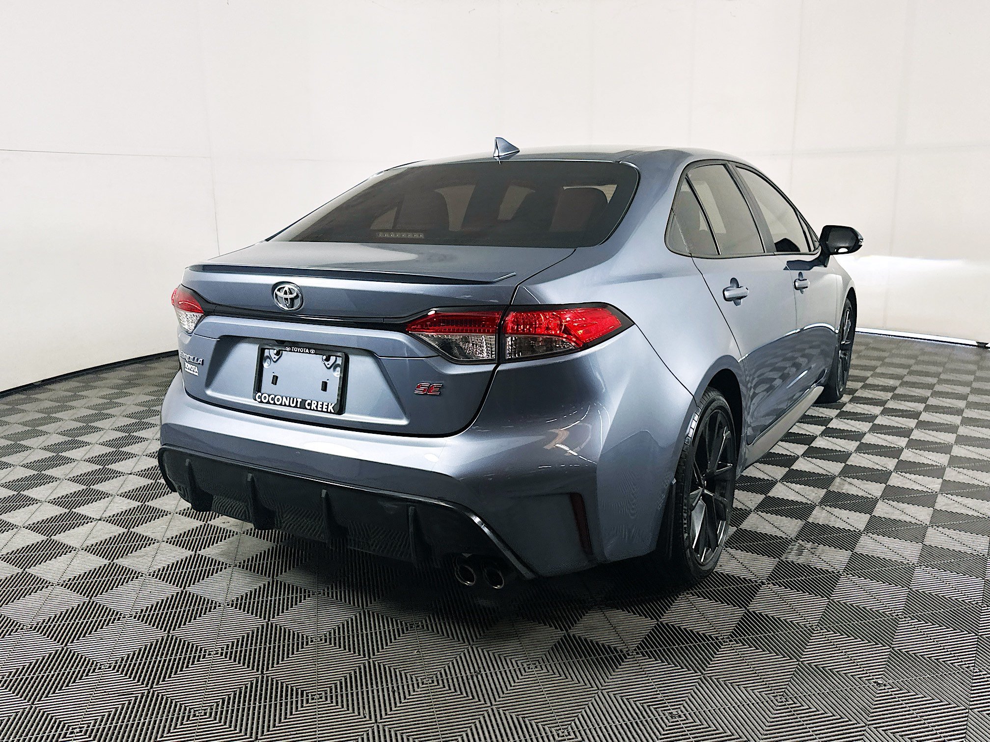 Certified Used 2024 Celestite Toyota SE image 3