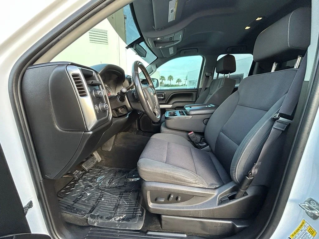 Certified Used 2017 Summit White Chevrolet LT image 11
