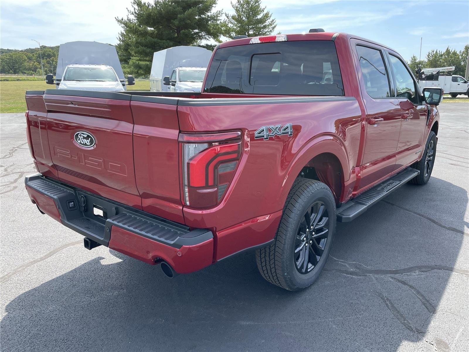 New 2025 Rapid Red Metallic Tinted Clearcoat Ford Lariat® image 46