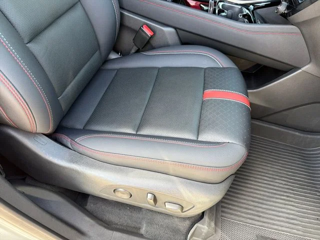 Used 2025 Gray Chevrolet RS image 26