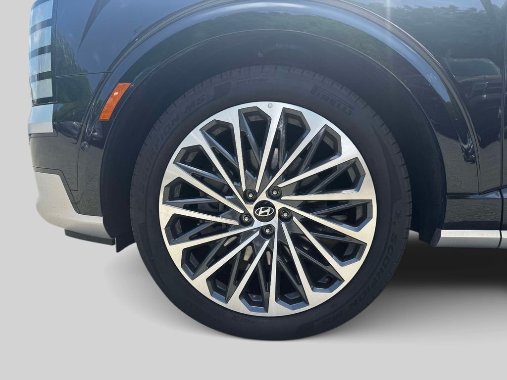 Certified Used 2026 Black Hyundai Calligraphy image 8