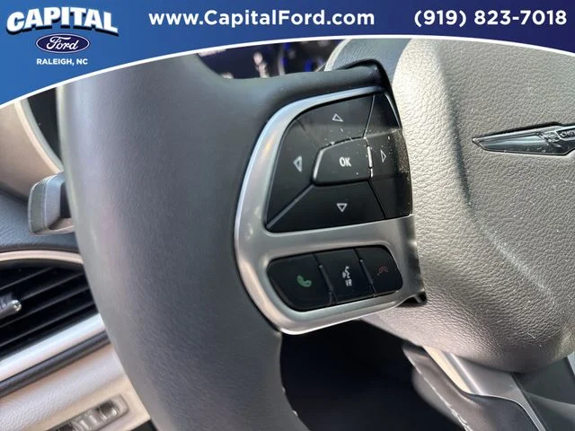 Used 2024 White Chrysler Touring L image 21