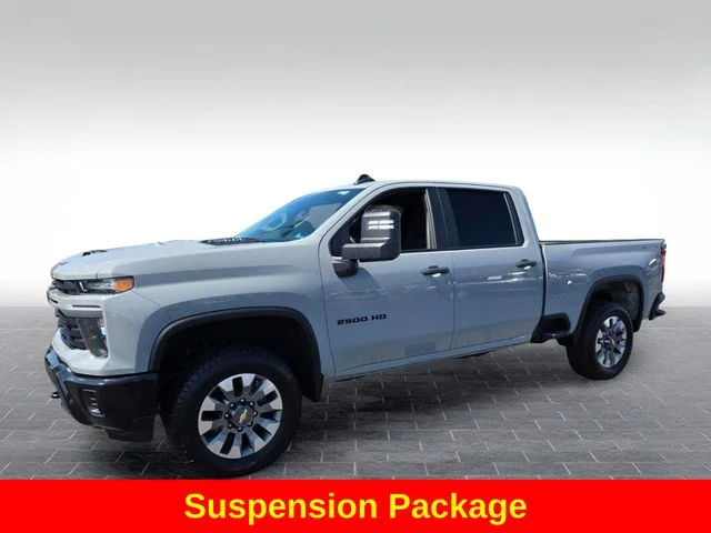Used 2024 Gray Chevrolet Custom image 4