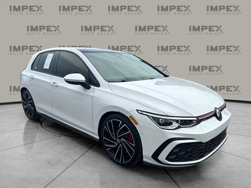 Used 2022  Volkswagen Autobahn image 4