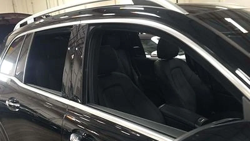 Used 2024 Black Mercedes-Benz 300 image 29