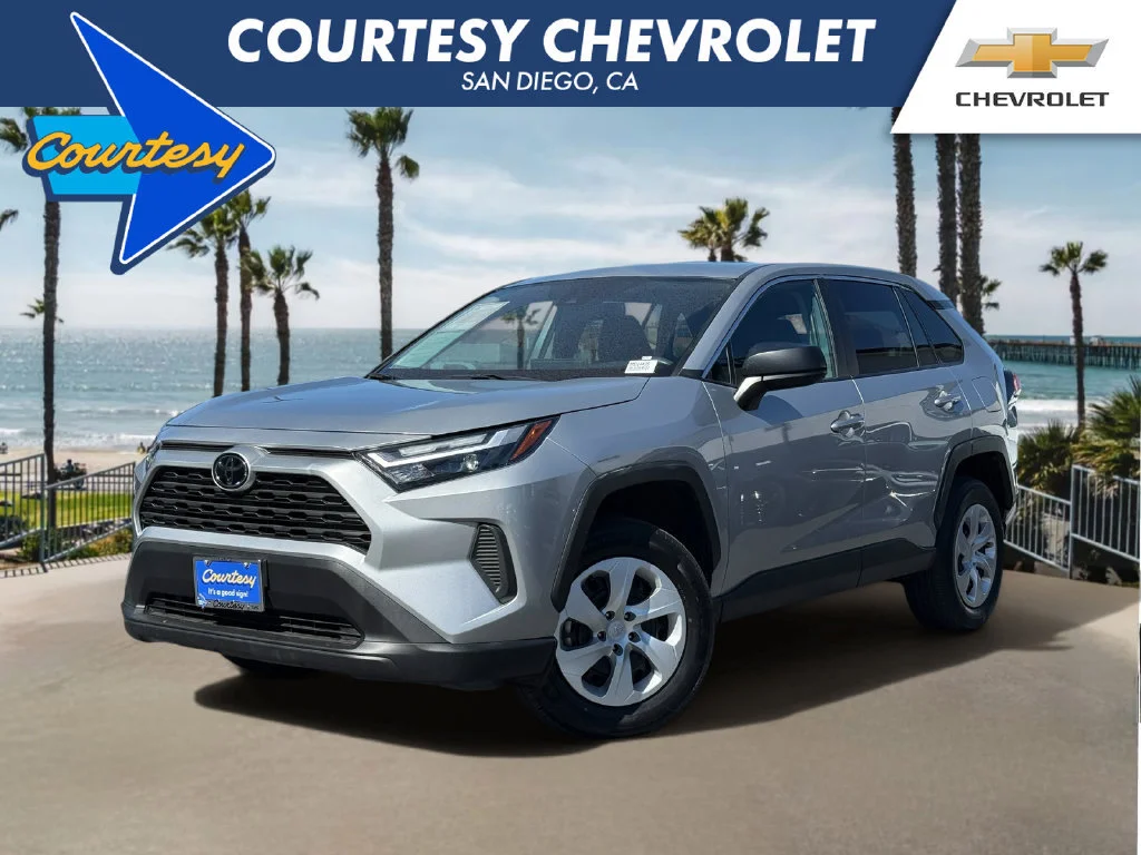 Used 2025  Toyota LE image 1