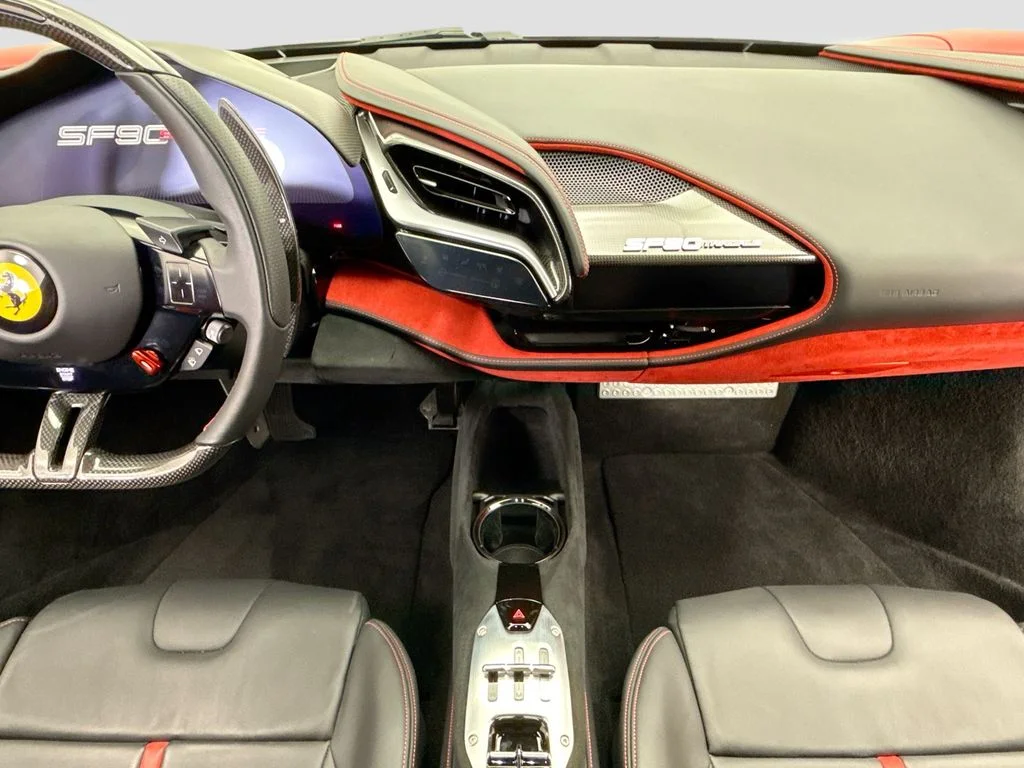 2023 Ferrari SF90 Base - Photo 11