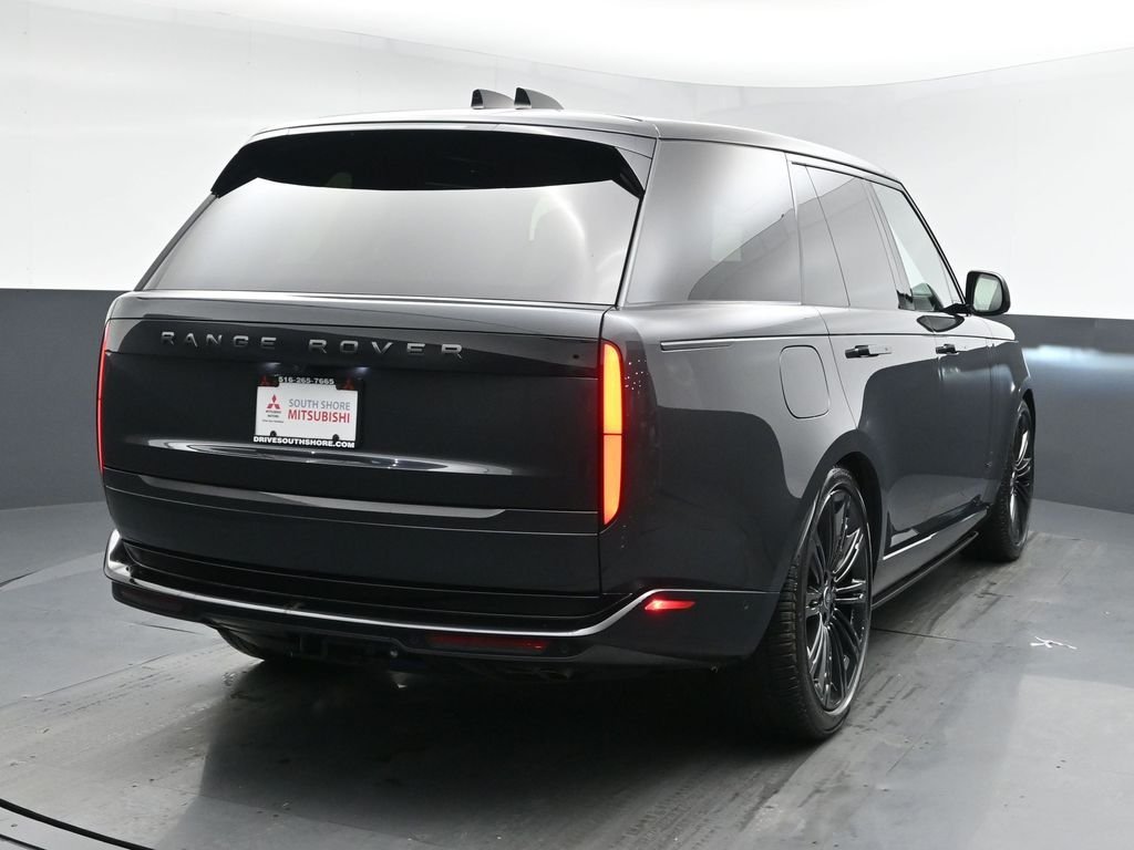 Used 2024 Black Land Rover Autobiography image 28