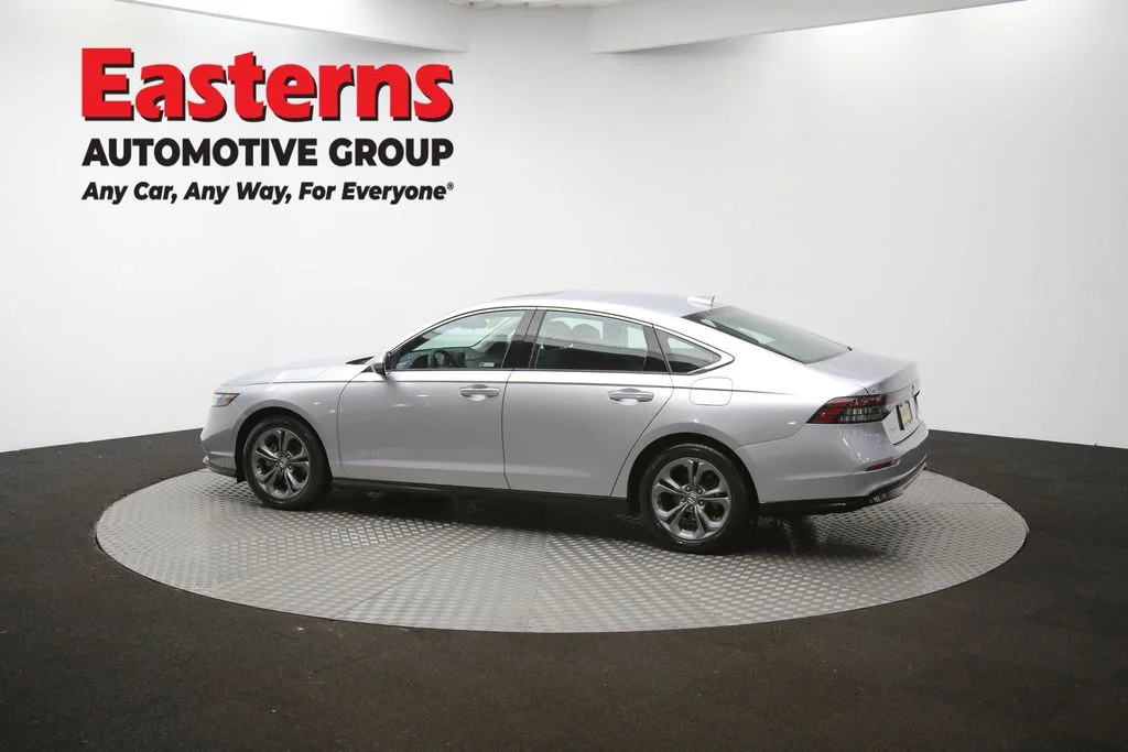 Used 2023 Silver Honda EX image 59
