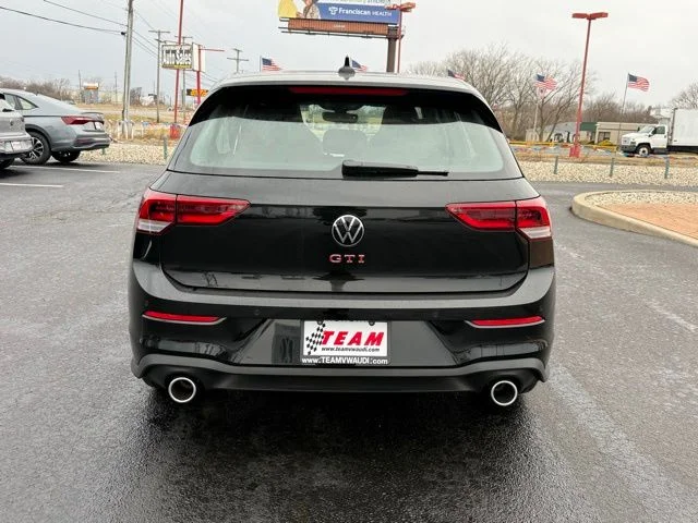 New 2026 Black Volkswagen 2.0T SE image 4
