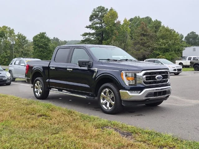 Used 2023 Blue Ford XLT image 15