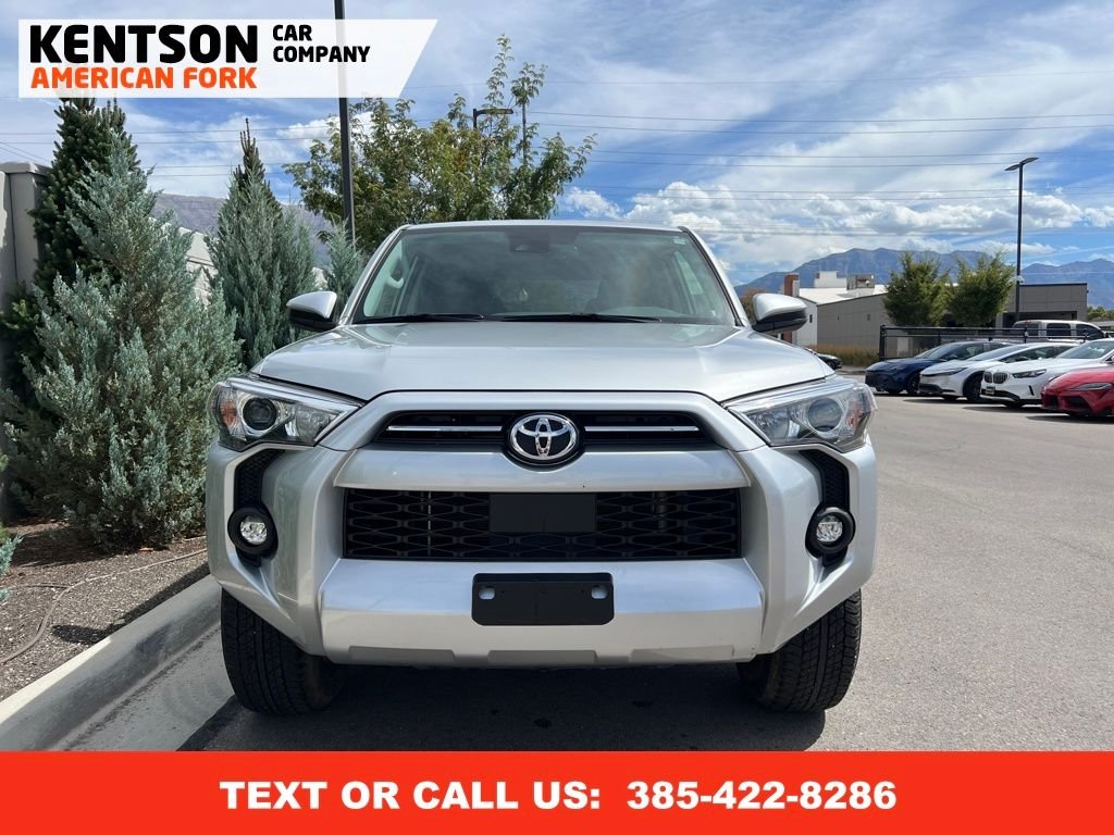 2024 Toyota 4Runner SR5 photo 2