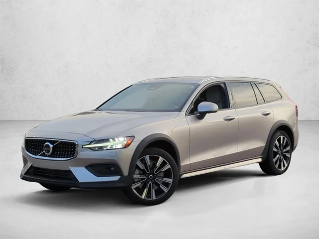 2024 Volvo V60 Ultimate
