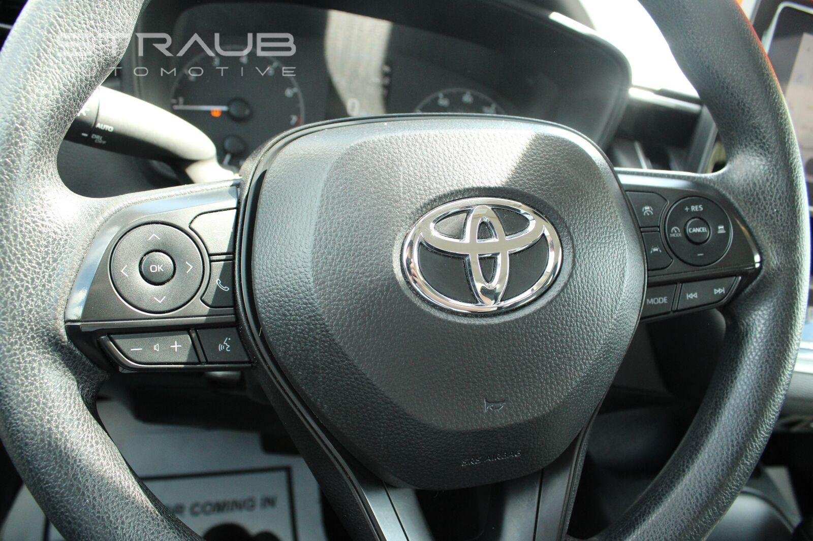 Used 2024 Ice Cap Toyota LE image 18