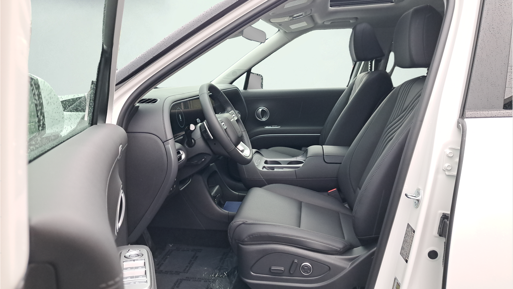 New 2026 White Hyundai SEL Premium 8P image 10