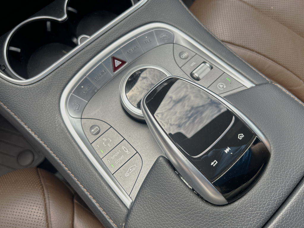 Used 2017  Mercedes-Benz S 550 image 19