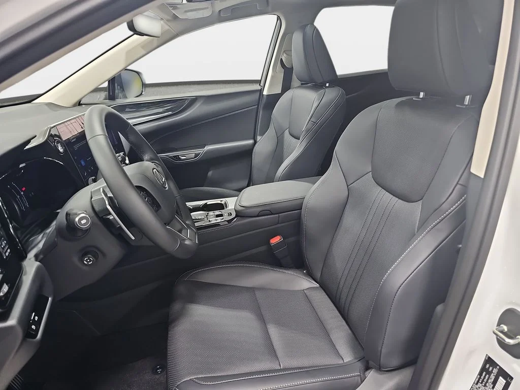 New 2026 Ultra White Lexus PREMIUM image 14