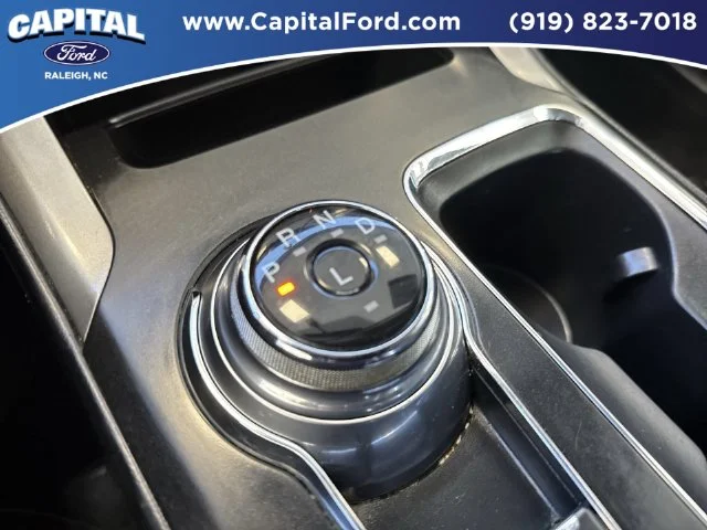 Used 2018 White Ford SE image 31