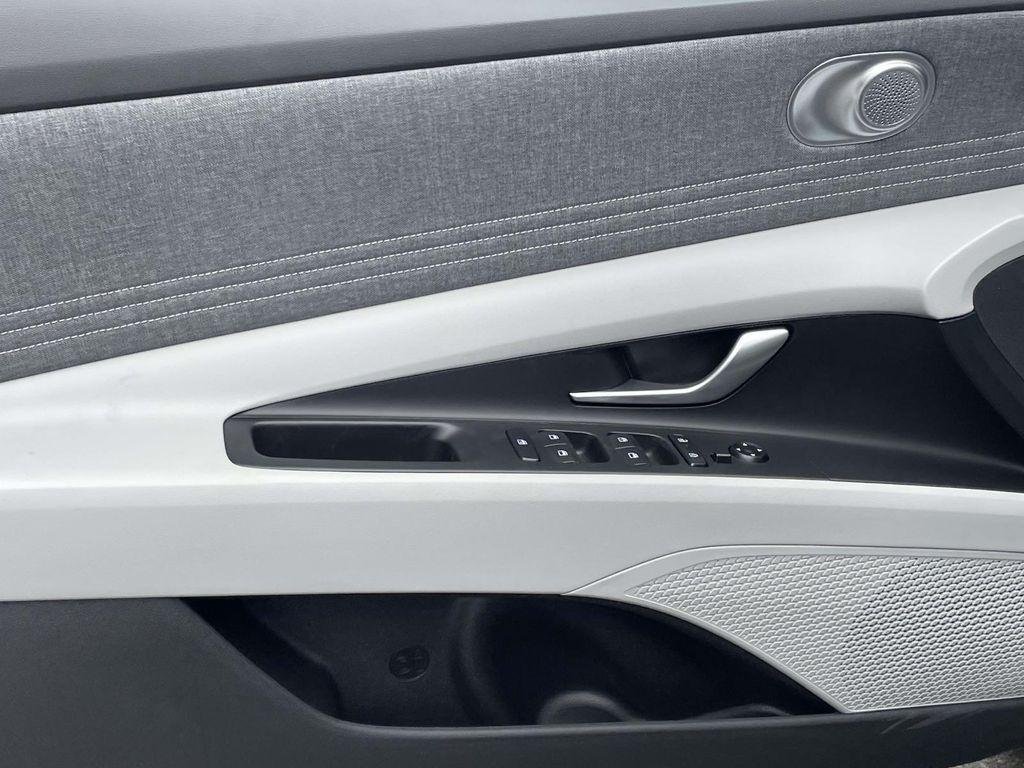 New 2026 Black Hyundai Limited image 13