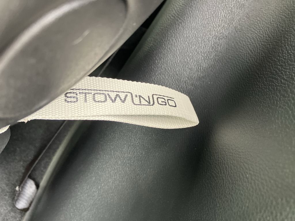 2026 Chrysler Pacifica Select - Photo 33