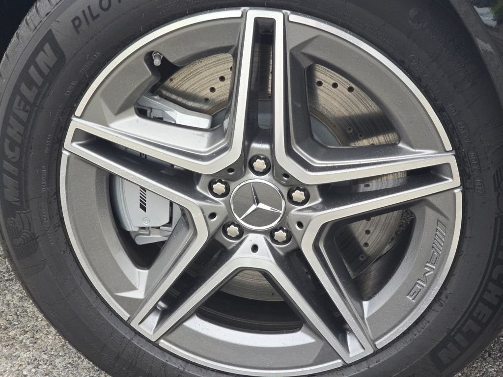 2025 Mercedes-Benz GLE AMG GLE 53 - Photo 10