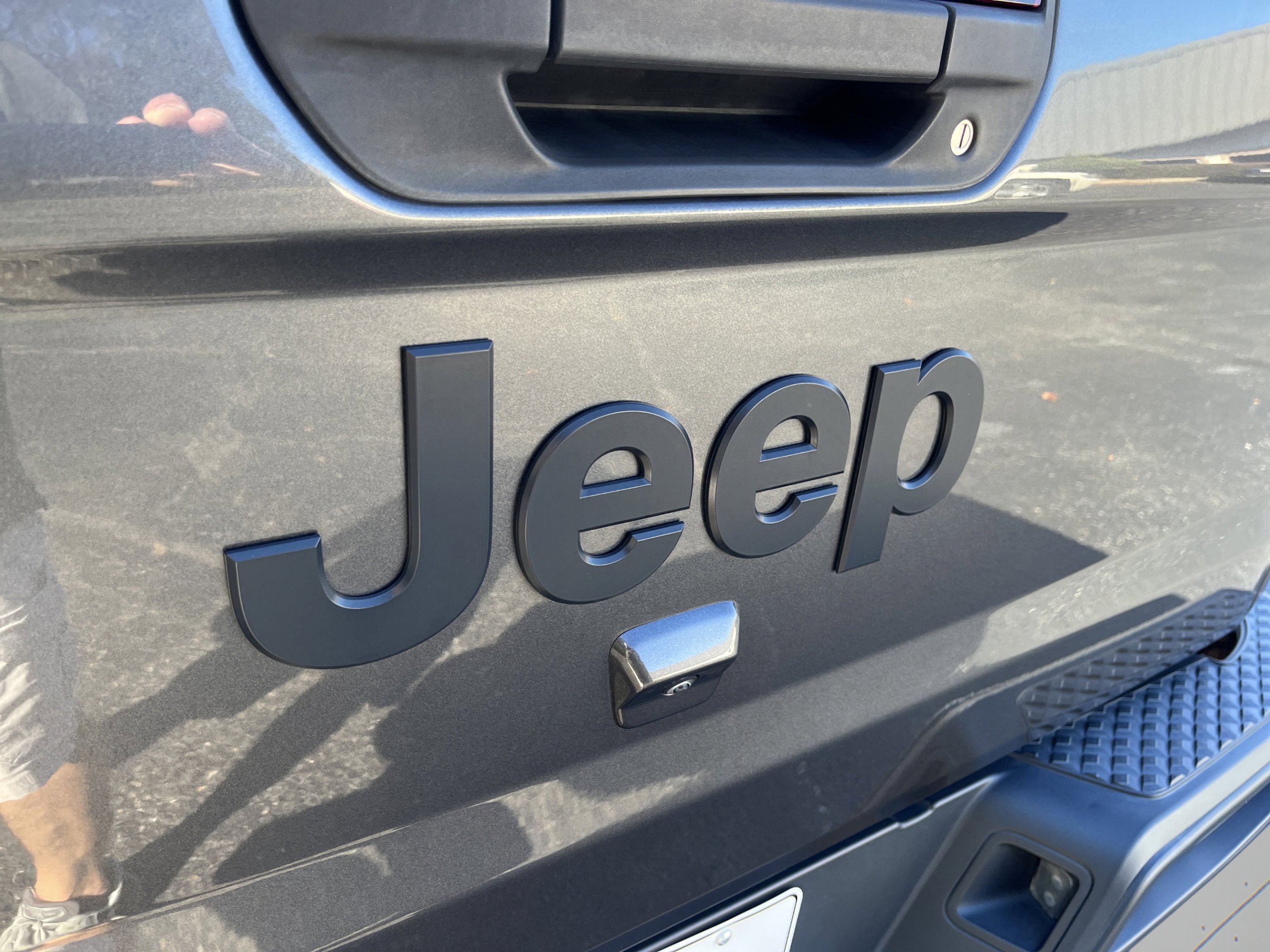 Used 2022 Granite Crystal Metallic Clearcoat Jeep  image 10