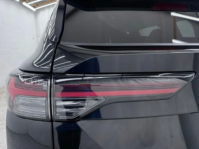 New 2026 Black Mitsubishi SE image 10