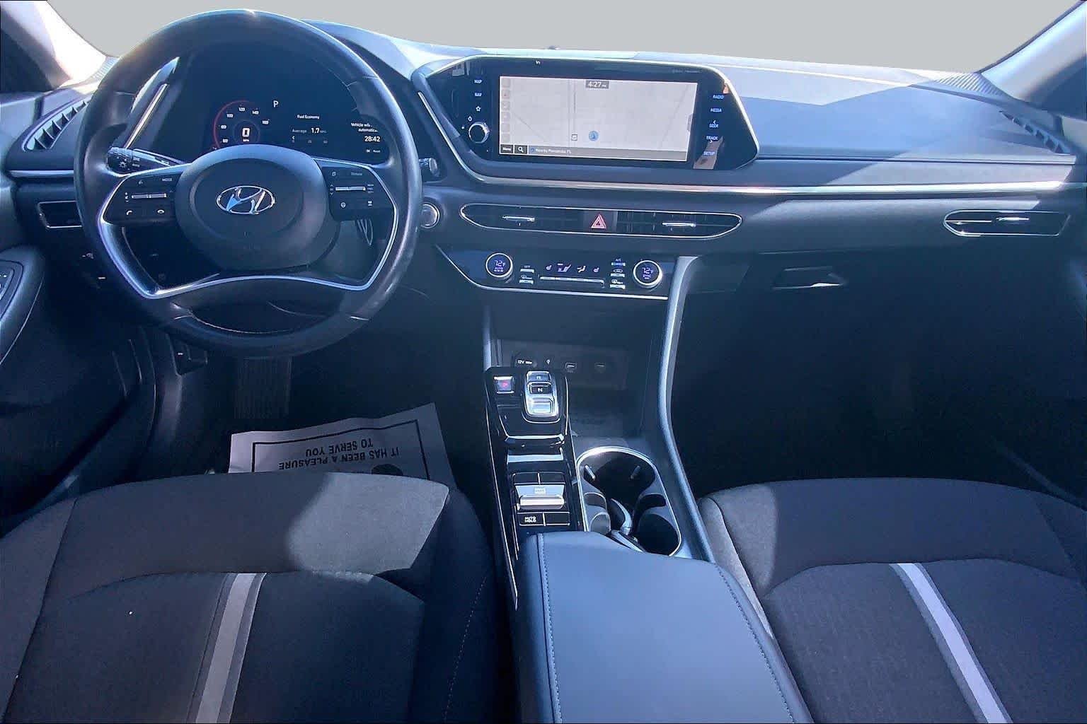 Used 2023 Hampton Gray Hyundai SEL image 15