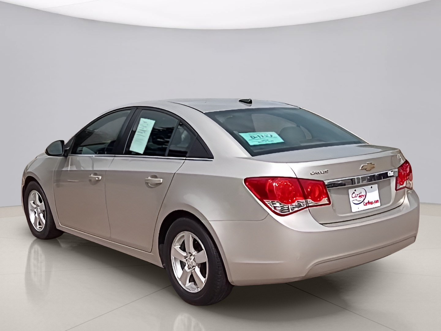 Used 2013 Gold Chevrolet 1LT image 3