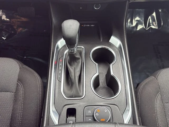 Used 2023 White Chevrolet LT image 24